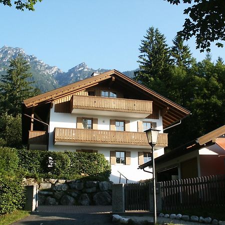 Ferienwohnung Almhuettenweg Dreitorspitze Garmisch-Partenkirchen Eksteriør billede